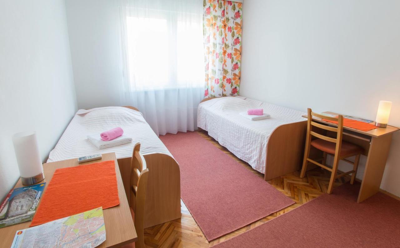 Guest House Agava 莫斯塔尔 外观 照片